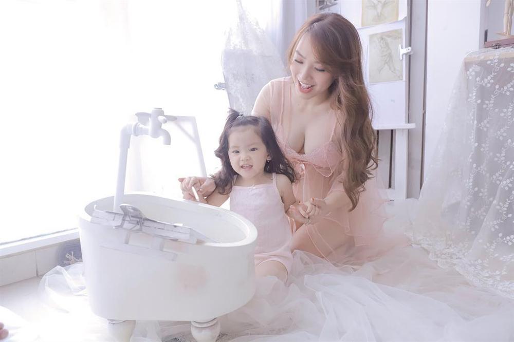 Học cách thả thính cực đỉnh của Hoa hậu Chuyển giới Hương Giang để sớm có người yêu-2