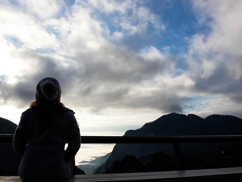 3 năm yêu nhau mà anh giấu tôi chuyện có vợ con