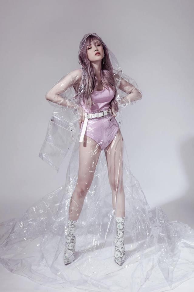 Mặt xinh, da trắng, body nuột nà không tì vết thế này bảo sao Sơn Tùng M-TP chết mê chết mệt Thiều Bảo Trâm-8