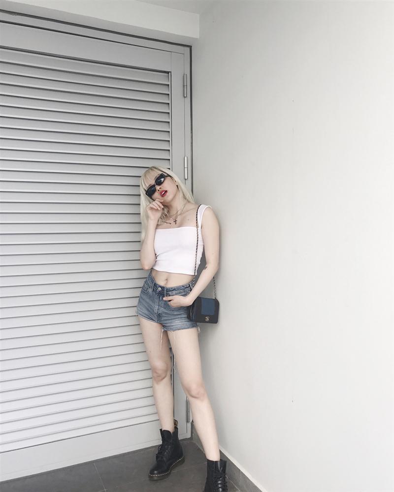 Mặt xinh, da trắng, body nuột nà không tì vết thế này bảo sao Sơn Tùng M-TP chết mê chết mệt Thiều Bảo Trâm-11