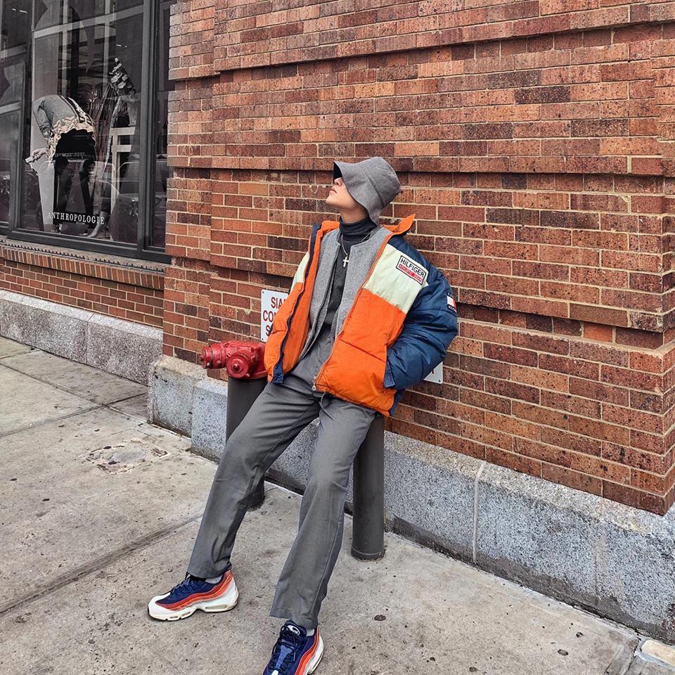 Khoe vòng nào ra vòng đấy, bạn gái Đặng Văn Lâm khiến dân tình phản ứng sốc: Đẹp thế này ai chịu được-7