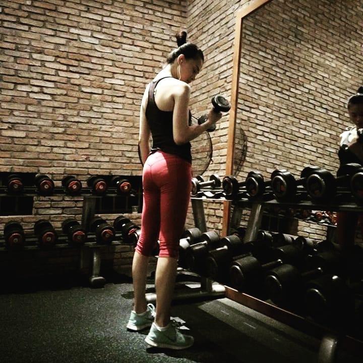 Giữa ồn ào yêu người mới sau Hoàng Thùy Linh, Vĩnh Thụy than thở: Tình chỉ đẹp khi tình dang dở-6