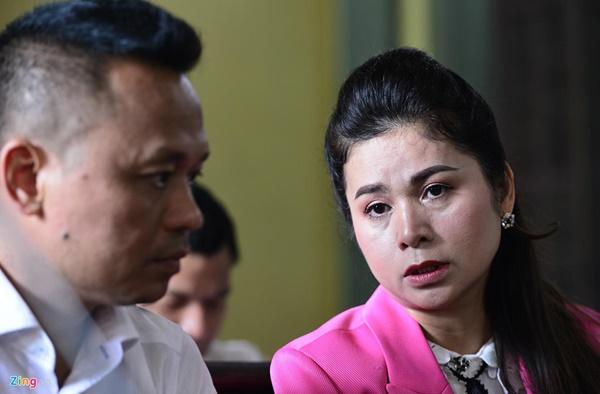 Cảm xúc trái chiều của vợ chồng vua cà phê sau phiên tòa ly hôn-4