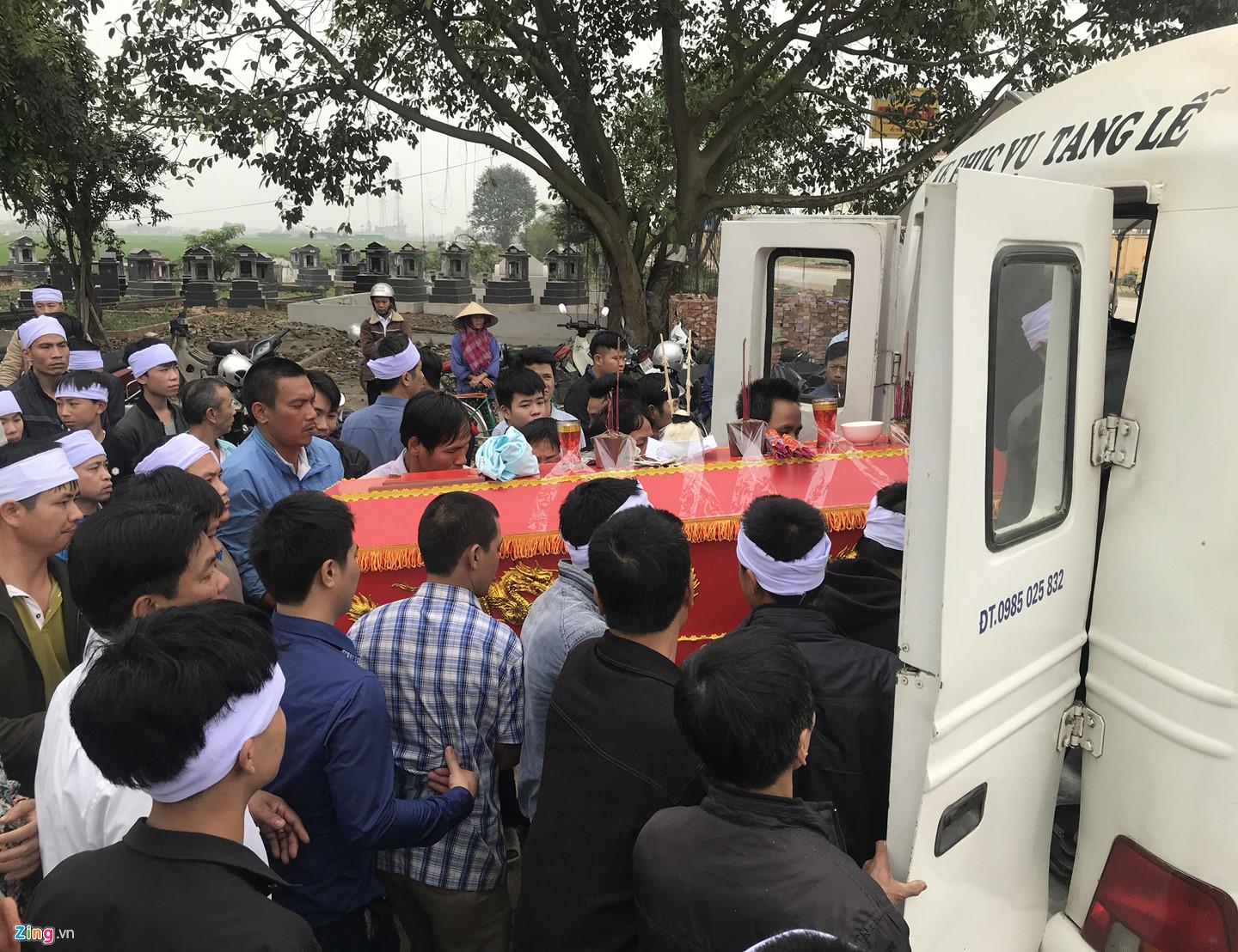 Mẹ tài xế tông chết 7 người đi đám ma: Hãy tha thứ cho con chúng tôi-8