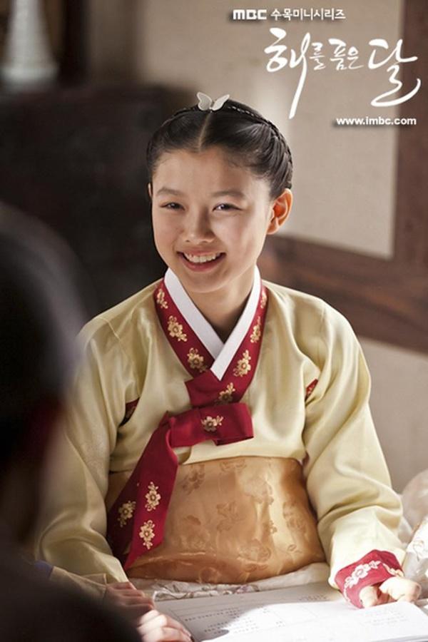 5 diễn viên nhí trở thành nam nhân, mỹ nữ của điện ảnh xứ Hàn-4