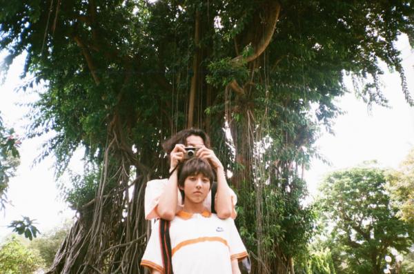 Nam ca sĩ công khai đầu tiên đồng tính của KPOP lặn lội sang Việt Nam quay MV ở phố đi bộ Nguyễn Huệ-2