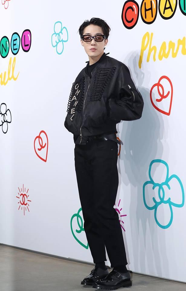 Cùng dự một sự kiện, Black Pink Jennie bị chê quê mùa kém sang khi đứng cạnh SNSD Yoona-13