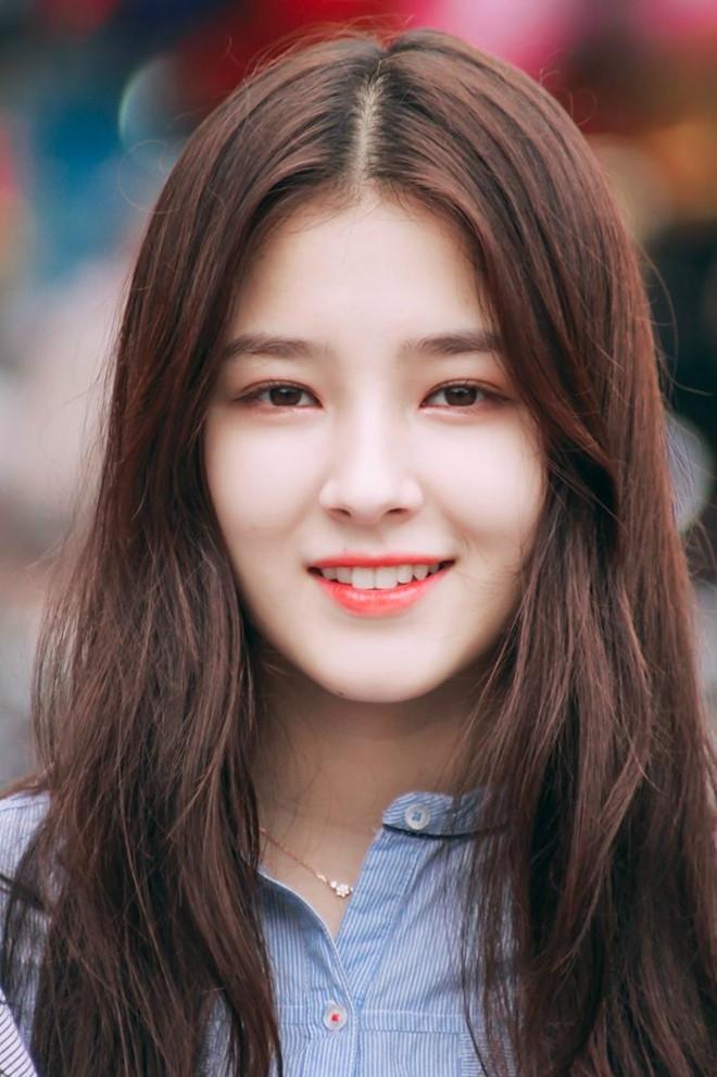 Những hot girl ảnh trên mạng xinh đẹp, ngoài đời thực còn rạng rỡ hơn-3