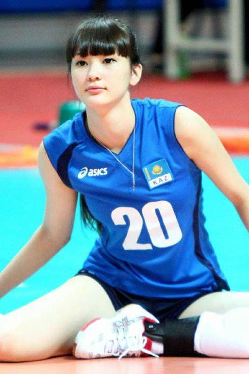 Những hot girl ảnh trên mạng xinh đẹp, ngoài đời thực còn rạng rỡ hơn-5