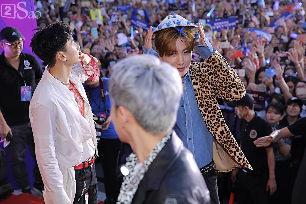 Tưởng hết thời, có ai ngờ đâu Super Junior vẫn chẳng khác nào ông hoàng trên thảm đỏ-6