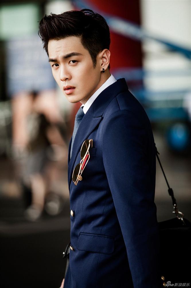 Có sắc nhưng kém tài, những ngôi sao này phải cầu cứu thuốc nhỏ mắt để diễn cảnh khóc-6