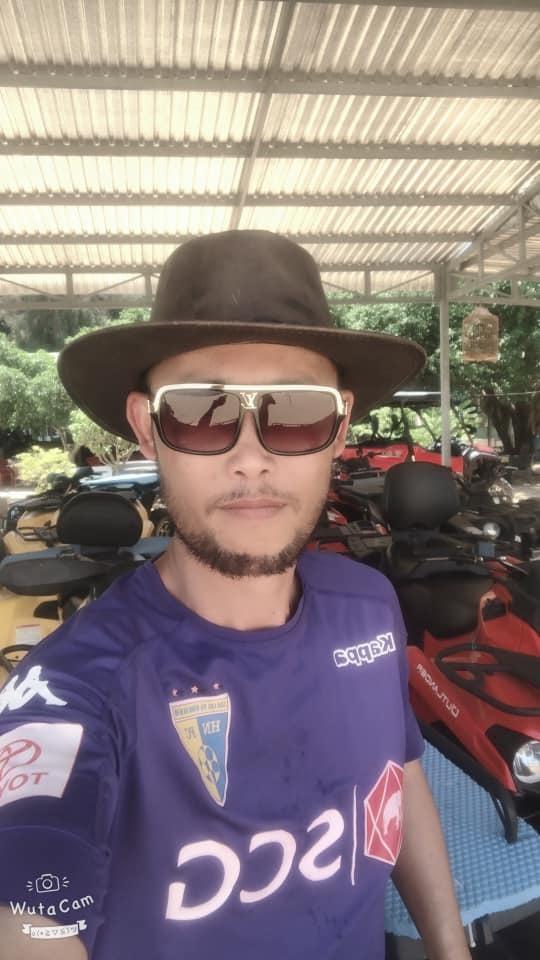 Hiệp Gà phong trần sau ồn ào ly hôn vợ 3-4