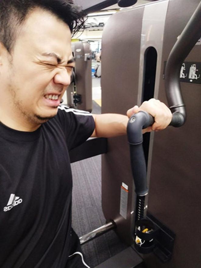 Tái xuất sau 5 năm mất tích trên truyền hình, MC đình đám của VTV khiến người xem bất ngờ với gương mặt khác lạ-10