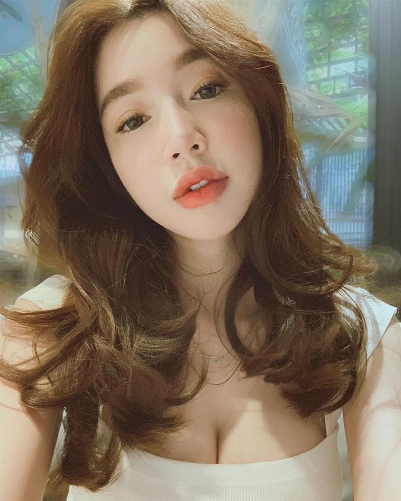 Hồ Ngọc Hà mách bạn bí kíp để đi đâu cũng được chào đón nhiệt tình-4