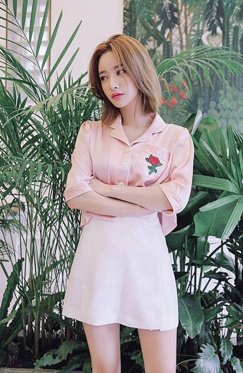 Diện sơ mi ngắn tay như vậy mới trẻ trung và phong cách-10