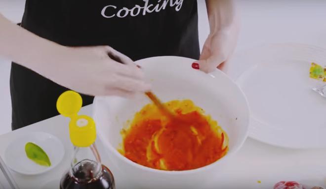 Tự tin làm món nào ngon món đó, Ngọc Trinh vào bếp khiến dân mạng chảy nước miếng-3