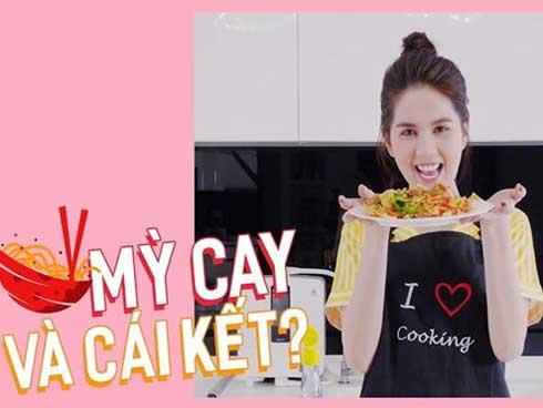 Phóng viên nước ngoài phản ứng thế nào khi thử ăn chả rươi Việt?-1