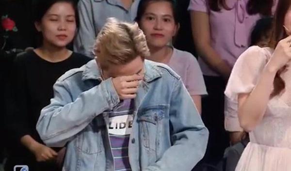 Ăn đủ gạch đá vì bật khóc khi gặp Đan Trường, Thanh Duy bức xúc phản pháo: Điều đó có gì sai?-2