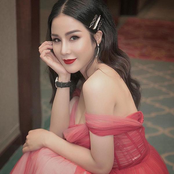 Kẹp tóc vài ngàn đồng/chiếc khiến các nàng trẻ thêm bội phần-2