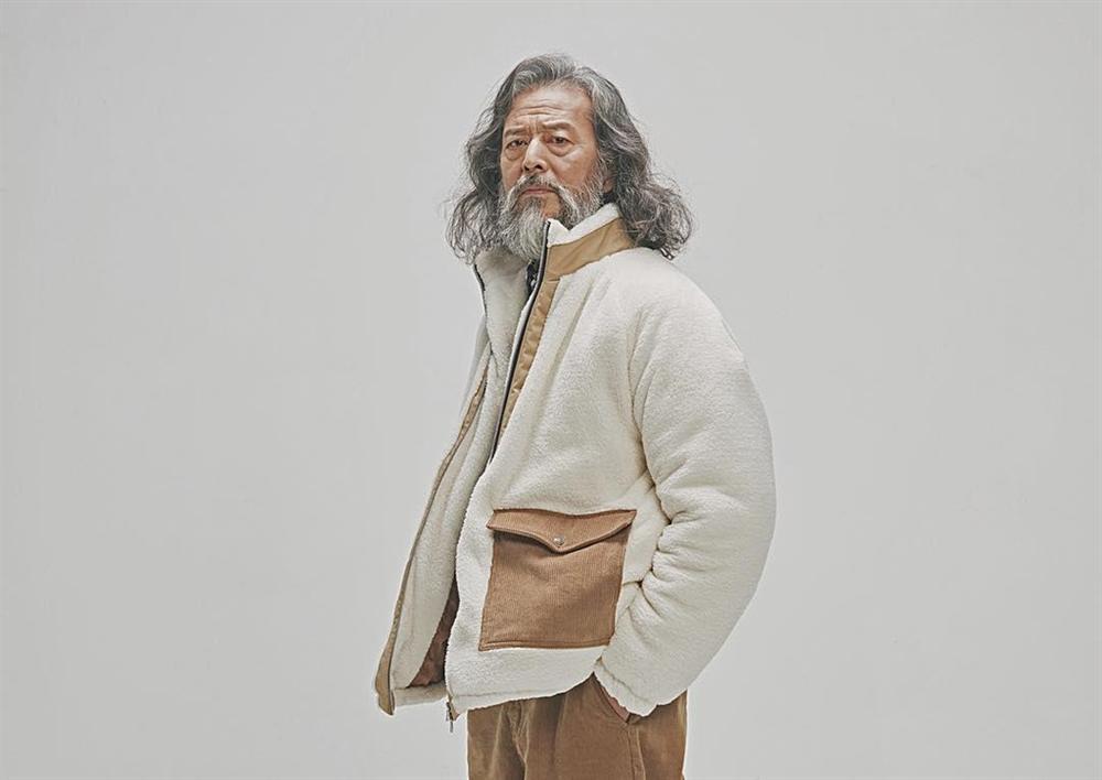 Người mẫu nam 65 tuổi phá đảo làng thời trang Hàn Quốc-1