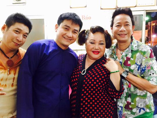 Nghệ sĩ hài Anh Vũ: Hơn chục năm chống chọi bệnh ung thư giành sự sống nhờ con hạc giấy-2