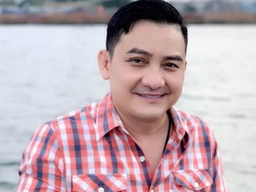 Sao Việt bàng hoàng đến xót thương tột độ khi nghệ sĩ Anh Vũ qua đời đột ngột trên đất Mỹ-16