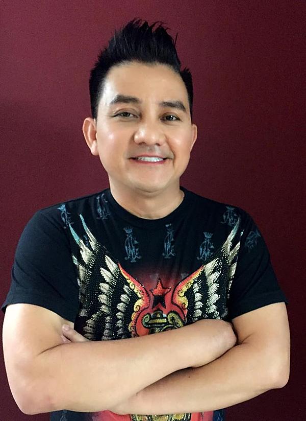 Sao Việt bàng hoàng đến xót thương tột độ khi nghệ sĩ Anh Vũ qua đời đột ngột trên đất Mỹ-2