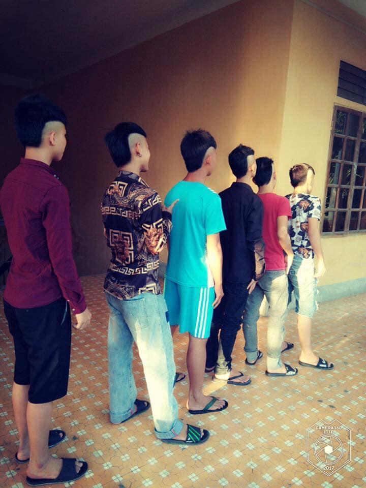 Không thể hiểu nổi vì sao kiểu thời trang quê mùa, mái tóc kỳ dị của Khá Bảnh lại trở thành trend giới trẻ-7