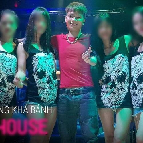 Không thể hiểu nổi vì sao kiểu thời trang quê mùa, mái tóc kỳ dị của Khá Bảnh lại trở thành trend giới trẻ-4