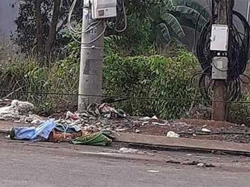 Kinh hoàng: Một thi thể người phụ nữ bị nhét trong bao tải