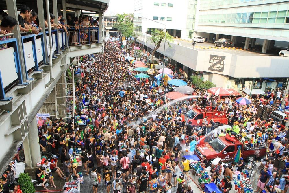 5 điểm đến lý tưởng trong lễ hội té nước ở Thái Lan-3