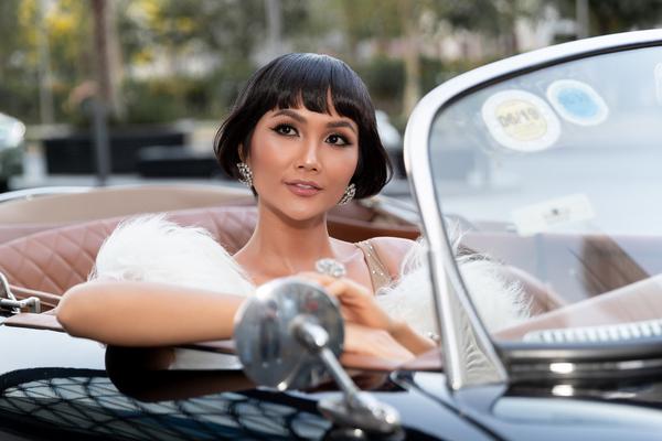 Chán tóc tém tomboy, Hoa hậu HHen Niê gây thích thú với kiểu tóc bob xinh tựa búp bê-3