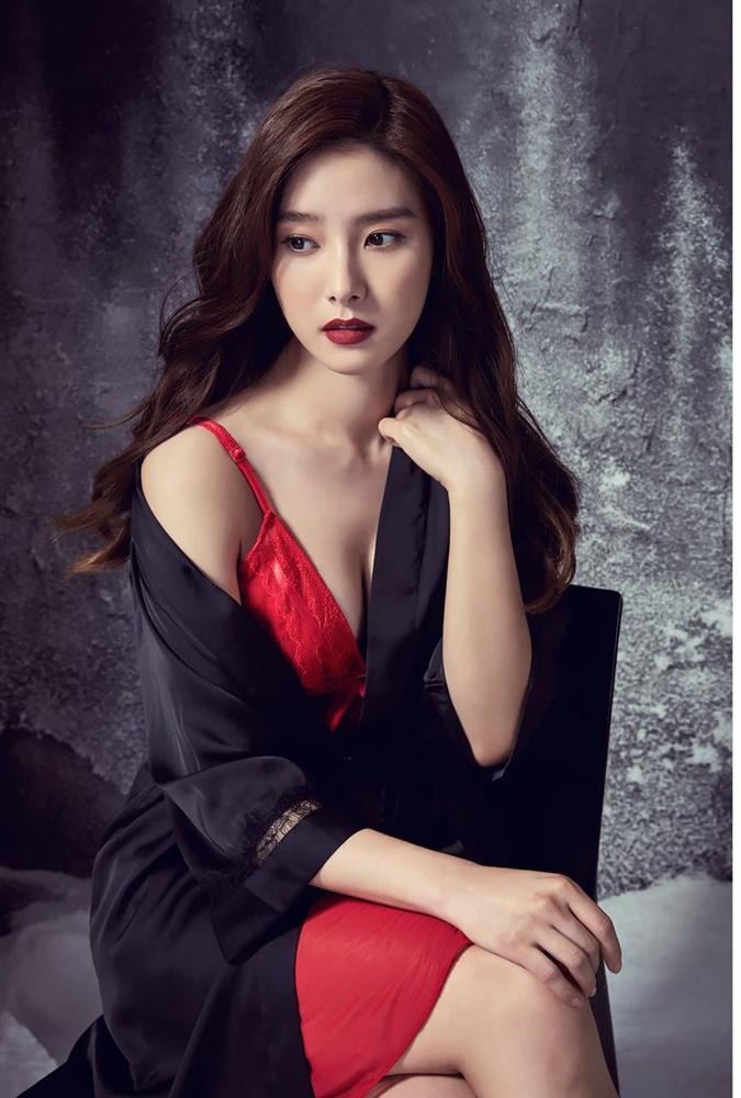 Sở hữu nhan sắc thập kỷ không già, dàn mỹ nhân Vườn Sao Băng đã ăn thịt Đường Tăng để níu kéo tuổi xuân?-6