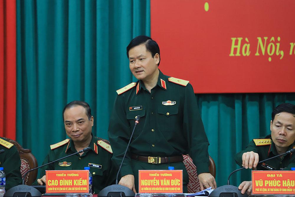 Đối tượng giả danh nữ sĩ quan quân đội khai mặc quân phục chụp ảnh khoe mẽ-1