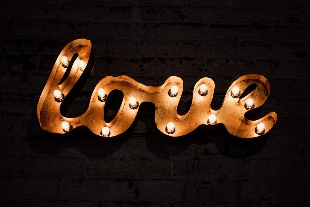 Tử vi thứ Năm ngày 4/4/2019 của 12 con giáp: Ngọ rắc rối đồng nghiệp, Thân công việc mệt mỏi-2