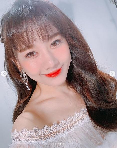 SAO MAKE OVER: Minh Hằng - Phạm Hương - Thu Thủy đồng loạt xuất hiện với gương mặt khác một trời một vực-7