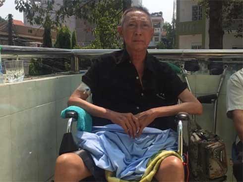 Bệnh trở nặng liệt nửa người, nghệ sĩ Lê Bình vẫn trăn trở: Thương Anh Vũ ra đi trẻ quá-6