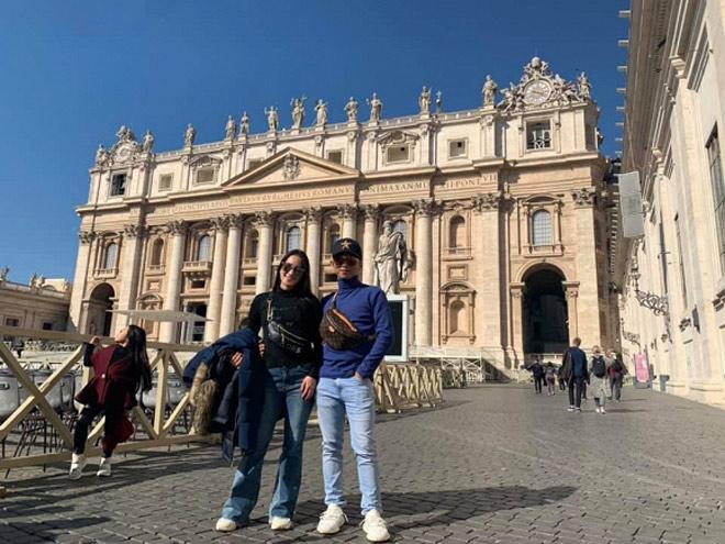 Phan Hiển Khánh Thi đăng ảnh khóa môi, fan liền bình luận điều này-6