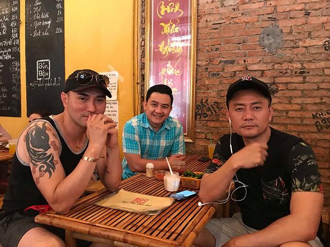 Thời gian gấp gáp, gia đình Anh Vũ ủy quyền ca sĩ Leon Lê nhận thi hài ở Mỹ-1