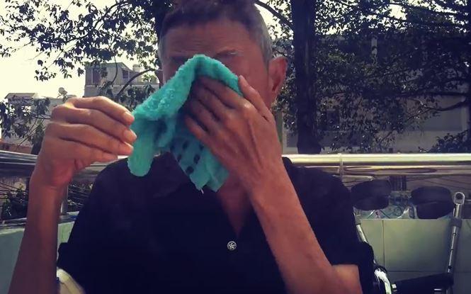 Bệnh trở nặng liệt nửa người, nghệ sĩ Lê Bình vẫn trăn trở: Thương Anh Vũ ra đi trẻ quá-3