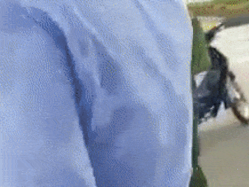 SỐC: Bị nhắc vì vượt đèn đỏ, 'sửu nhi' 2K lấy dao đâm gục người đàn ông