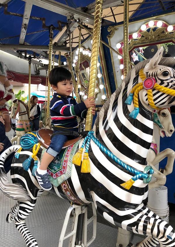 Mới 2 tuổi, con trai Đan Trường đã là tay chơi hàng hiệu khét tiếng, tủ đồ chứa 40 đôi giày đắt đỏ-10