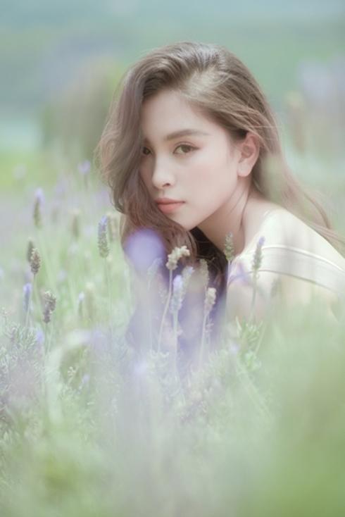 Hoa hậu Trần Tiểu Vy: Tôi chưa yêu ai vì còn thích học, thích chơi-4