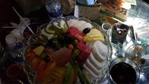 Cảnh sát bao vây quán bar ở Sài Gòn, phát hiện gần 150 dân chơi nghi phê ma tuý-3