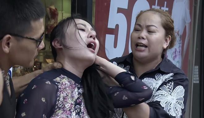 Muôn kiểu đánh ghen trên phim Việt: người ăn liên hoàn tát, kẻ hứng trọn can axit-2