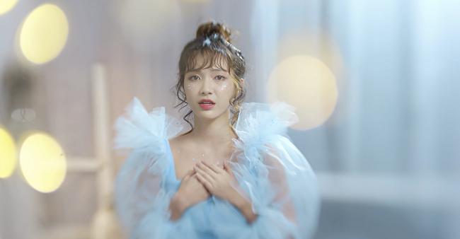 Trong khi Jang Mi cố gắng thoát mác nữ hoàng bolero, Trọng Hiếu lại thử sức dân ca-3