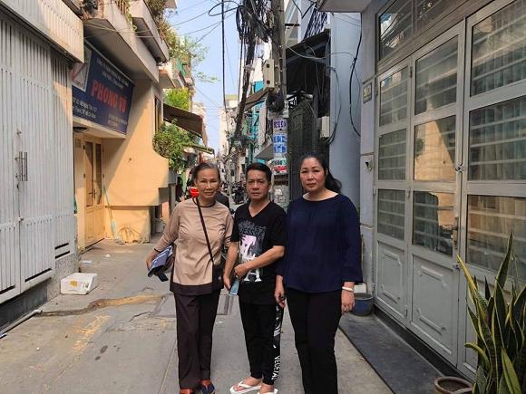 Sự thật việc Cát Phượng thả icon mặt cười dưới status mà NSND Hồng Vân chia sẻ về Anh Vũ-3