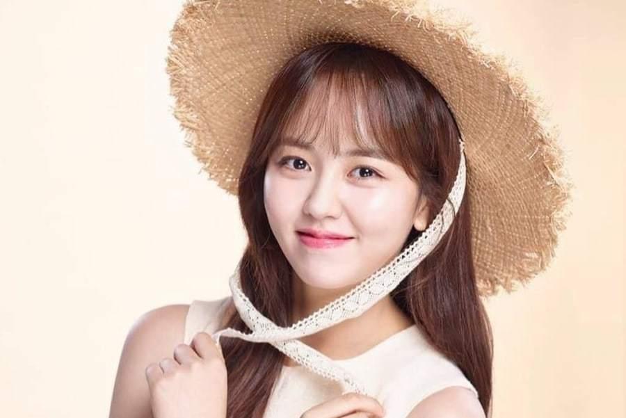 Em gái mưa Kim So Hyun được khen ngợi hết lời nhờ hoạt động quyên góp từ thiện-1