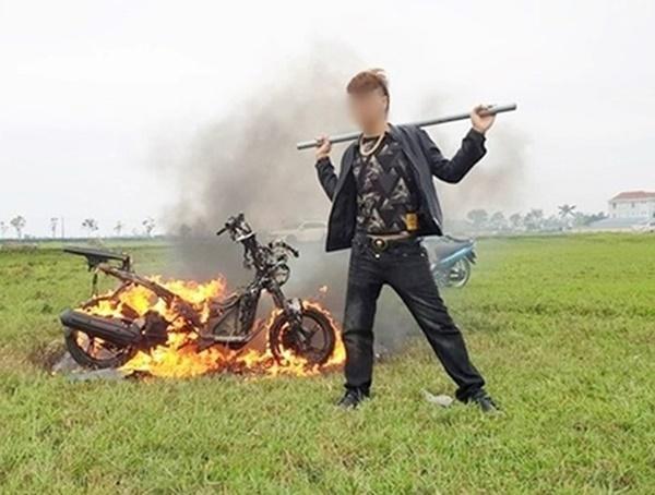 Thủ thuật của Khá Bảnh và những kiểu làm giàu xấu xí-2