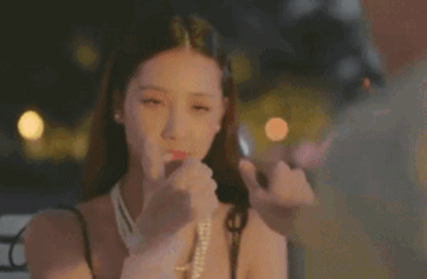 Nhan sắc 4 ca sĩ trẻ đẹp, hát hay khuấy động Vpop thời gian qua-4